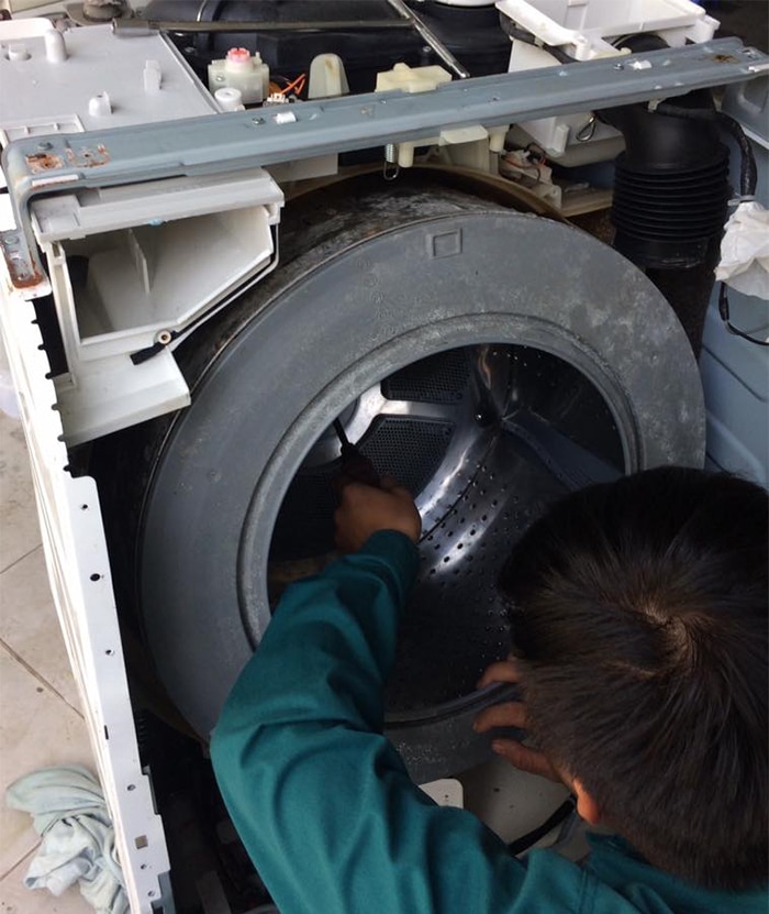 giá sửa máy giặt electrolux